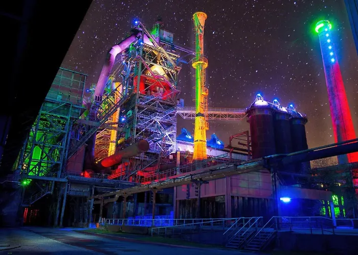 - Zen Haven Luxurious 3-room Japanese-themed With King-size Beds, Balcony, Bamboo Accents, Entertainment Galore & Private Parking - Near Airport & Train Station - Апартаменты *